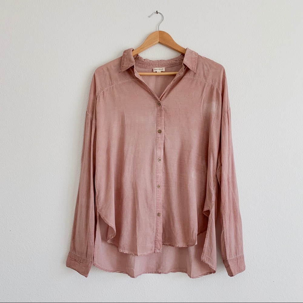 🆕 NWT Roxanne Acid Wash Button Up
